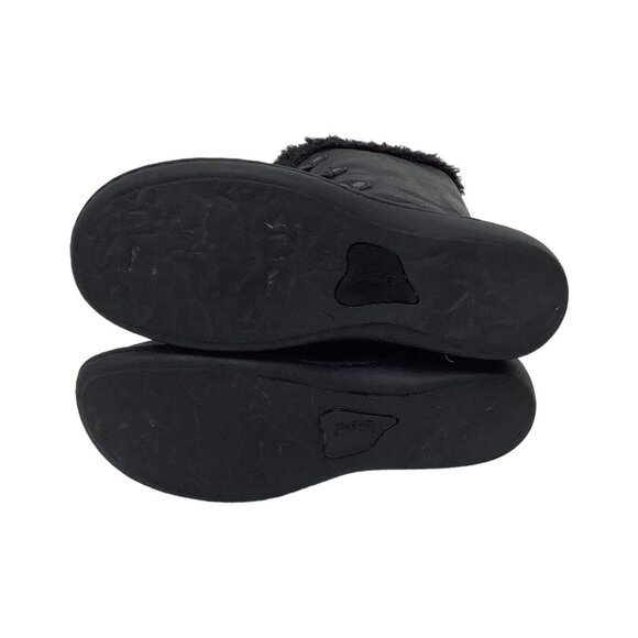 B.O.C Born Size 6.5 EU 37 Black Boots Oiled Leather Lace up Side Zip Fur Lined - Picture 10 of 12